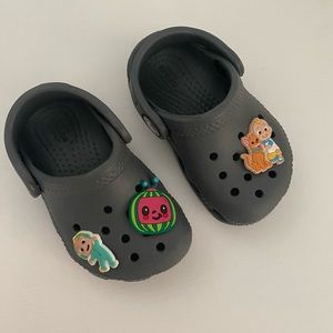 Toddler Crocs Cocomelon Jibbitz included